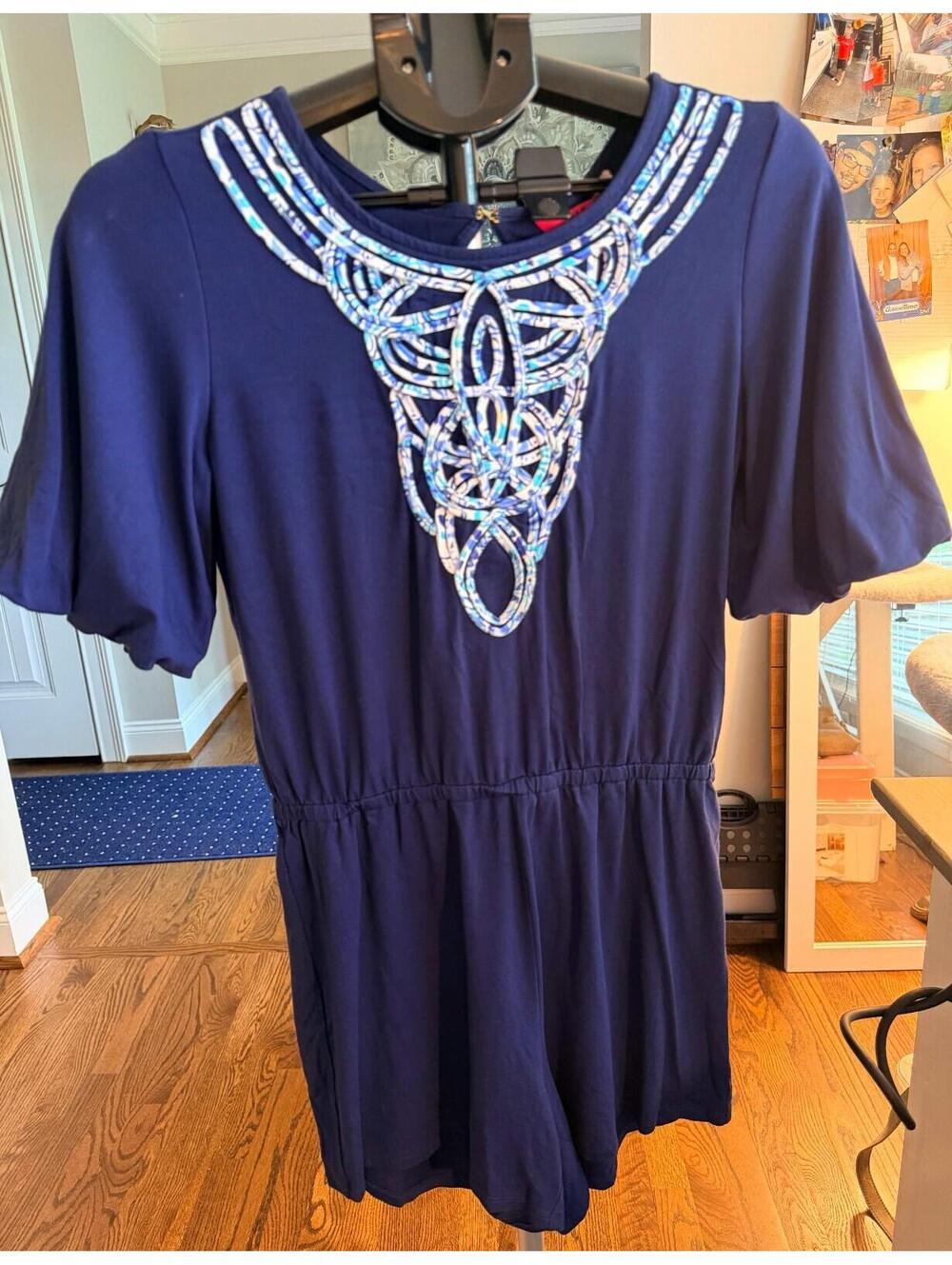 Lilly Pulitzer Navy Puffed Sleeve Shorts Romper SIZE SMALL EUC